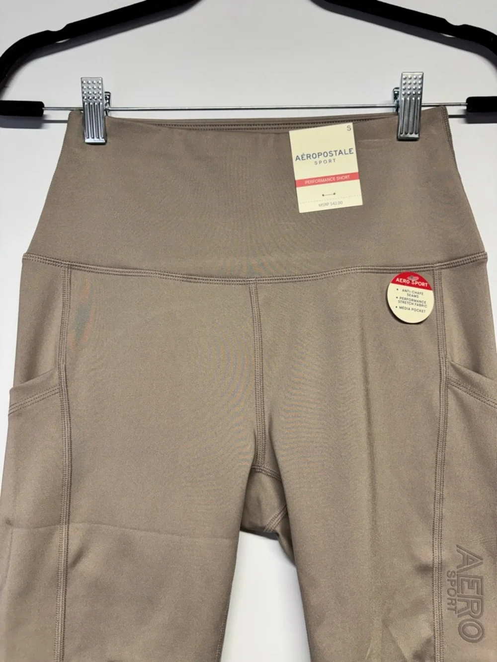 ✨Aéropostale Sport Performance Shorts Size S - Picture 2 of 10